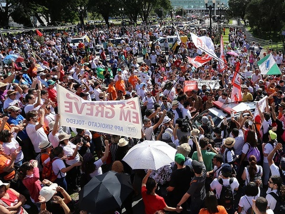 Paraná terá onda de greves a partir de mobilização nacional