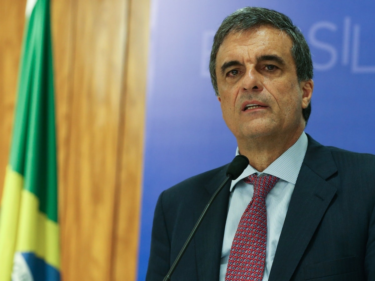 Após afastamento de Cunha, governo vai pedir anulação do impeachment de Dilma