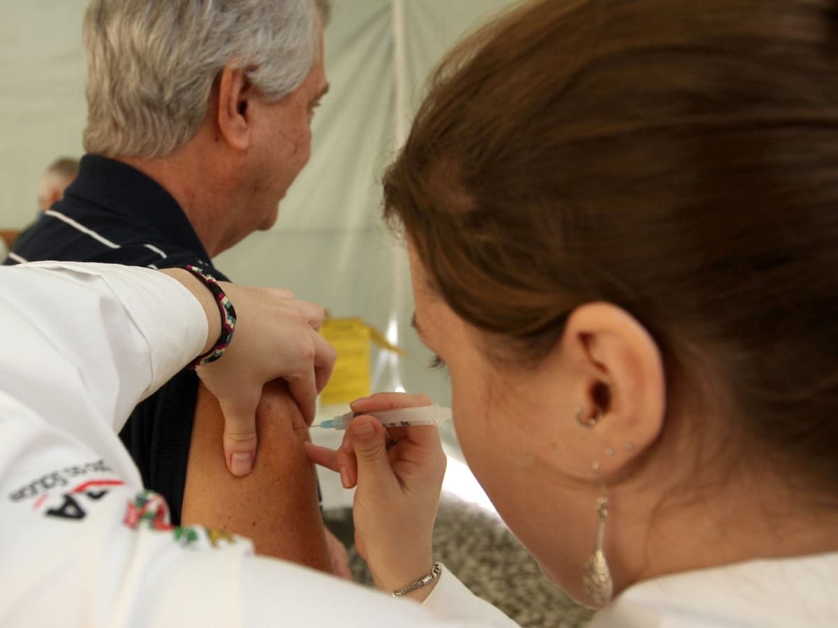 Saúde confirma quinta morte por gripe em Curitiba