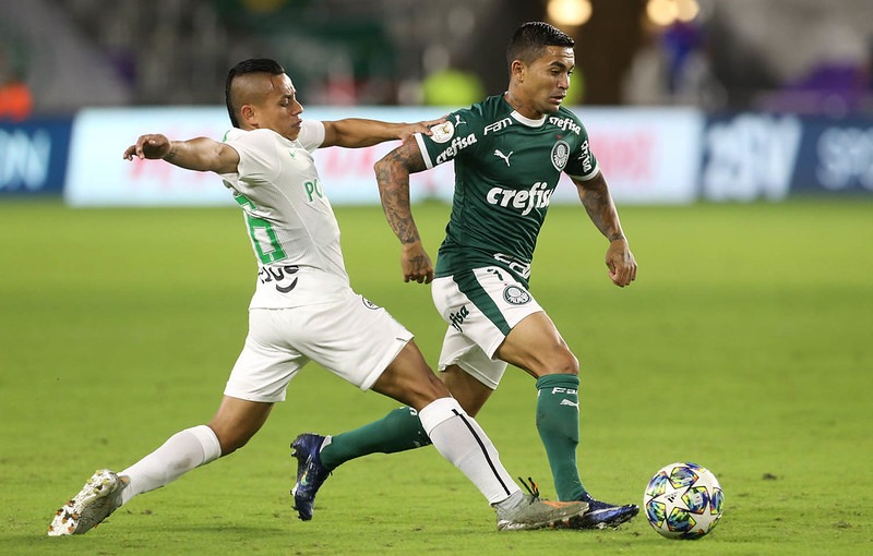 Palmeiras vence Atlético Nacional nos pênaltis na estreia de Luxemburgo
