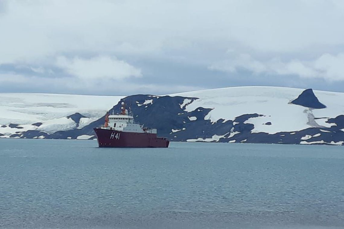 Brasil adia inauguração de base na Antártida após mau tempo atrapalhar pouso de Mourão