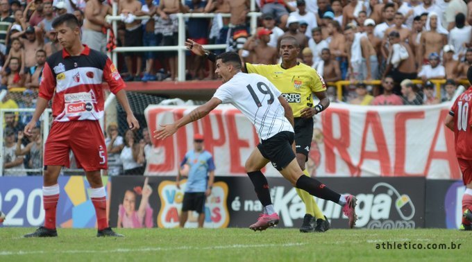 Athletico vence o Taboão da Serra e está nas quartas da Copa SP