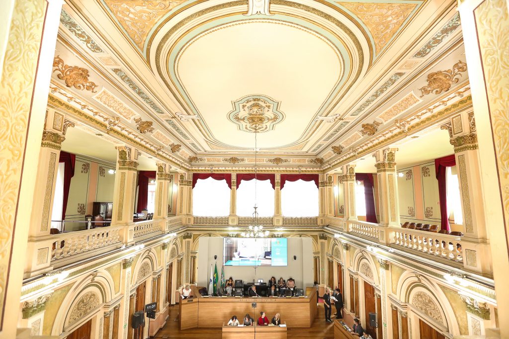 Balanço: vereadores de Curitiba aprovaram 132 projetos de lei em 2019