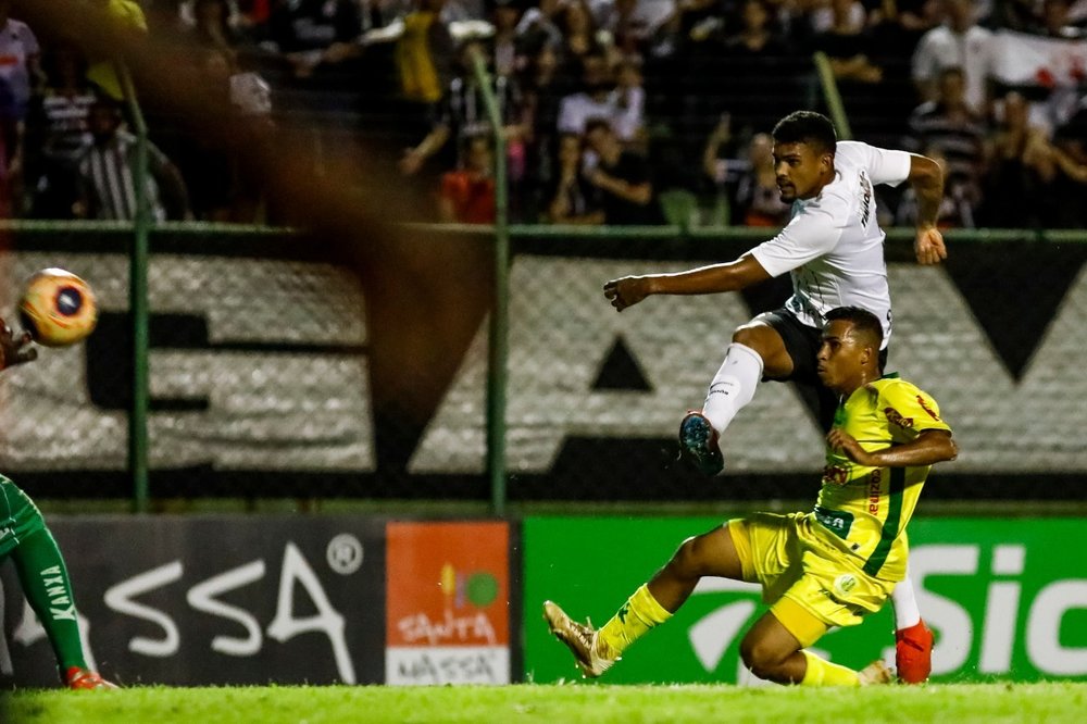 Corinthians x Athletico-PR jogam por vaga na semifinal da Copinha; horário e onde assistir