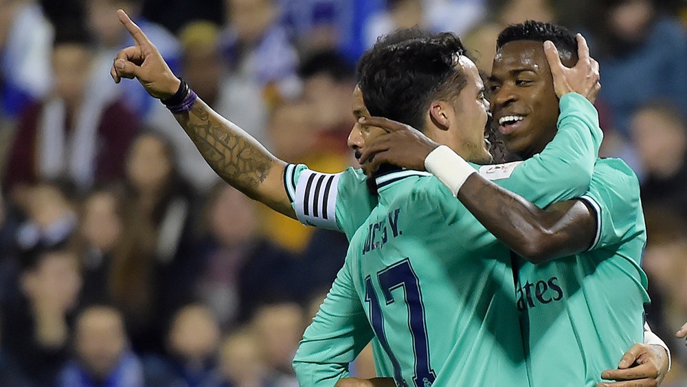 Vinicius Junior marca e Real Madrid goleia o Zaragoza na Copa do Rei