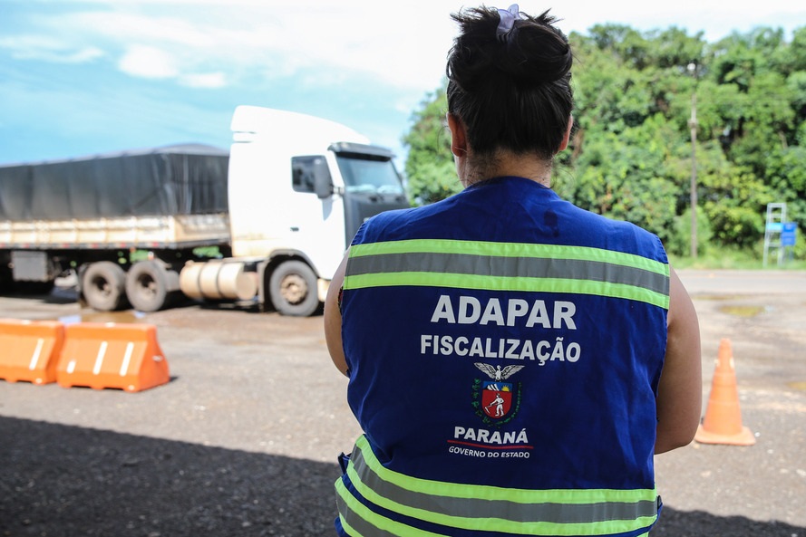 Adapar abre concurso público para reforçar vigilância sanitária no Paraná