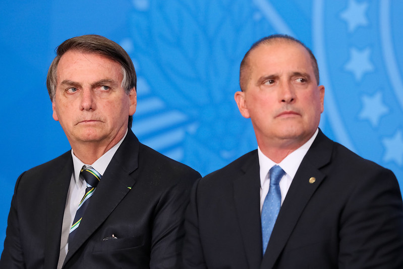 Bolsonaro convida general para o cargo de Onyx Lorenzoni na Casa Civil