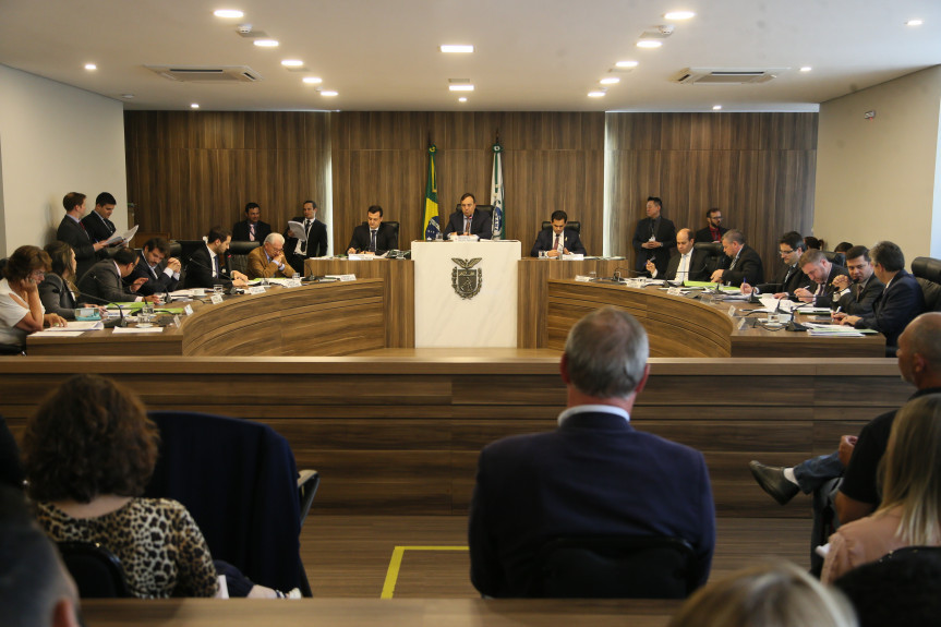 deputados estaduais, assembleia legislativa do paraná, alep, calendário legislativo, poder legislativo