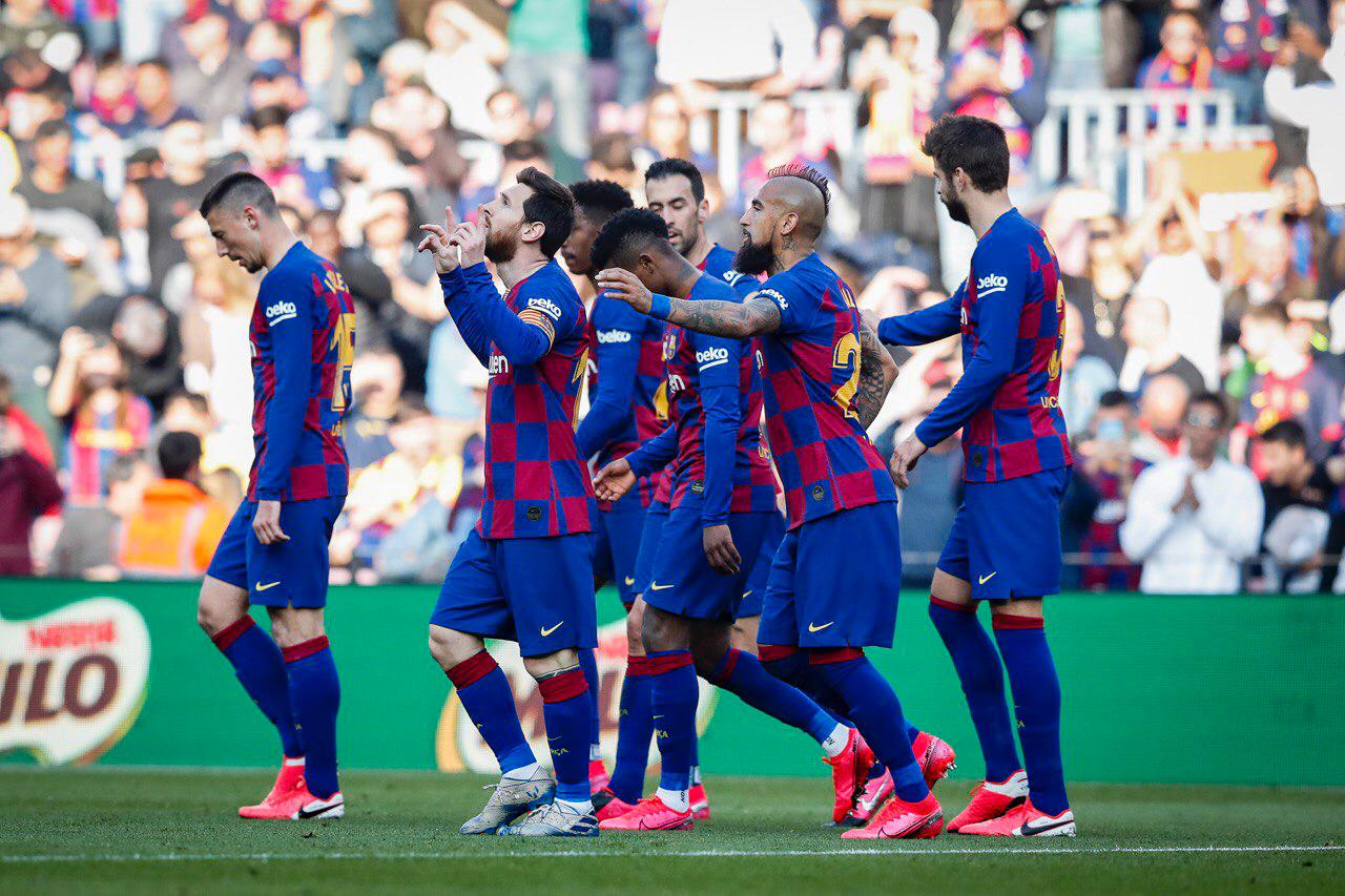Barcelona goleia o Eibar com quatro gols de Messi
