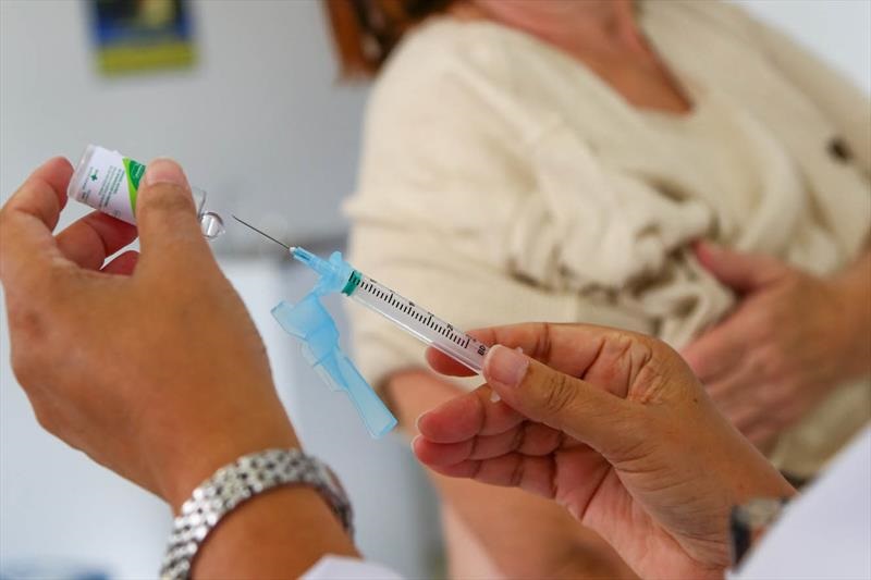 2ª fase da vacinação contra a gripe começa nesta quarta-feira (22) em Curitiba