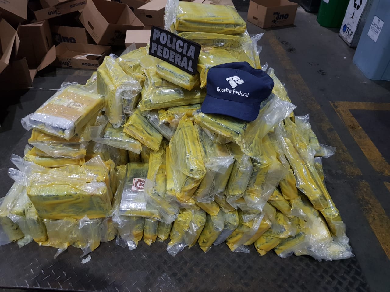 Receita Federal apreende 240 kg de cocaína no Porto de Paranaguá