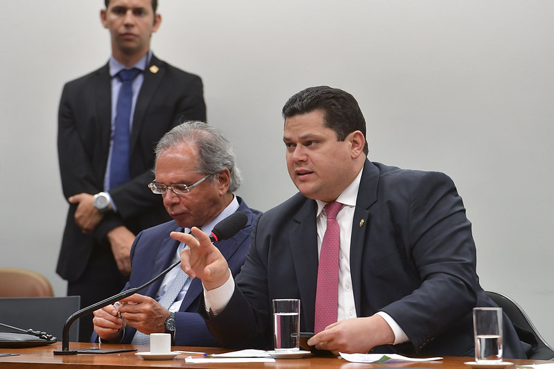 alcolumbre e paulo guedes  (Marcos Brandão/Senado Federal)