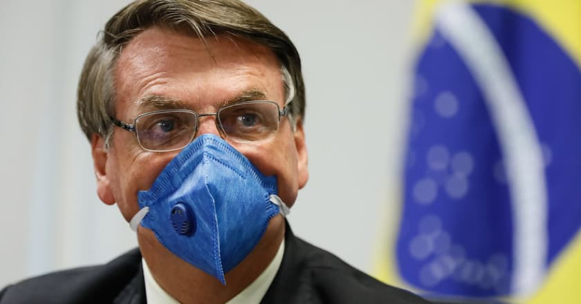 Bolsonaro vai entregar resultados de exames de coronavírus ao STF