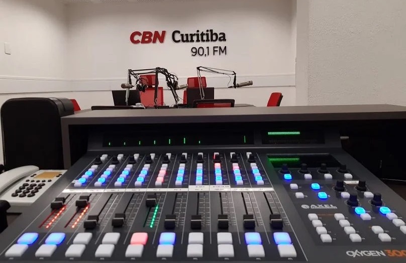 A CBN Curitiba completa 25 anos nesta terça-feira