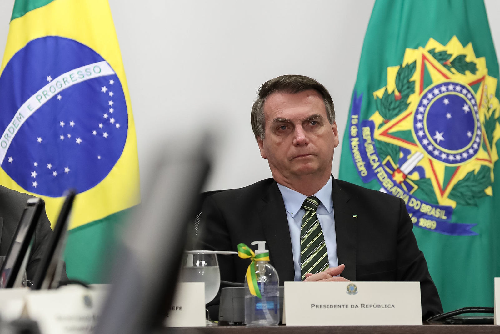 Registrado como empresa do DF, site pessoal de Jair Bolsonaro divulga ações de seu governo
