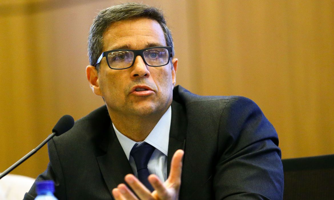 Ivan Valente denuncia Guedes e Campos Neto à Comissão de Ética Pública
