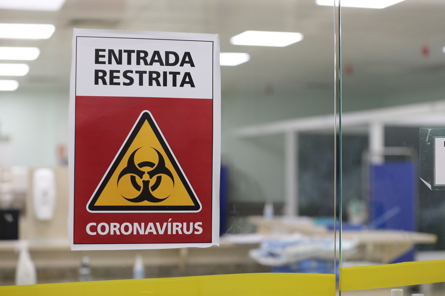 Boletim da covid no Paraná confirma mais 521 casos e 11 mortes