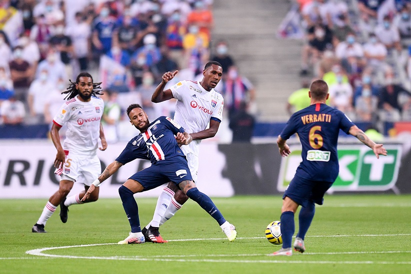 PSG vence Lyon e conquista Copa da Liga Francesa