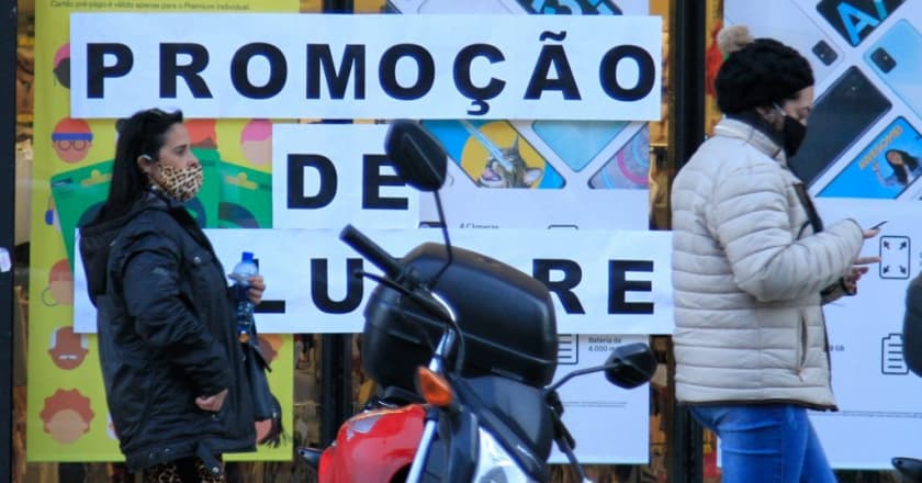 Alvará de empresas impactadas pela Covid-19 podem ser prorrogados em Curitiba