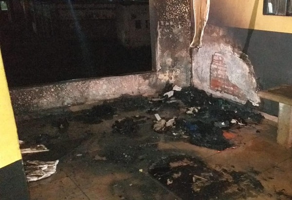 Morador de rua morre após ter corpo incendiado em Foz do Iguaçu