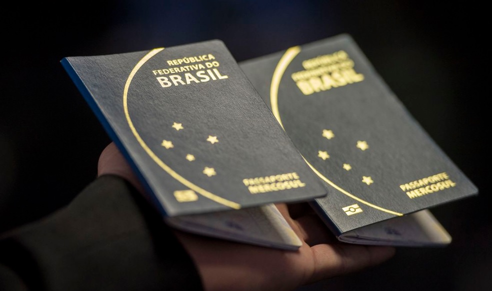 Passaporte poderá ser emitido em posto da PF no Shopping Pátio Batel, em Curitiba