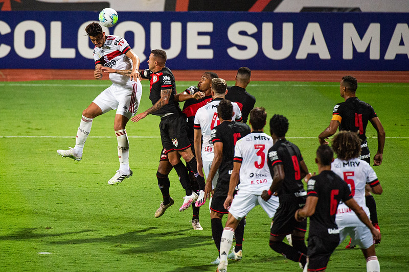 Atlético Goianiense surpreende e Flamengo de Torrent segue sem vitória
