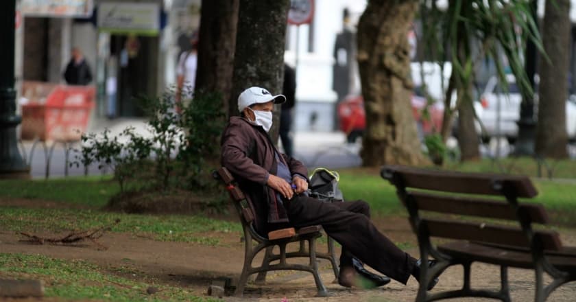 Covid-19: Curitiba ultrapassa a marca de 30 mil contaminados