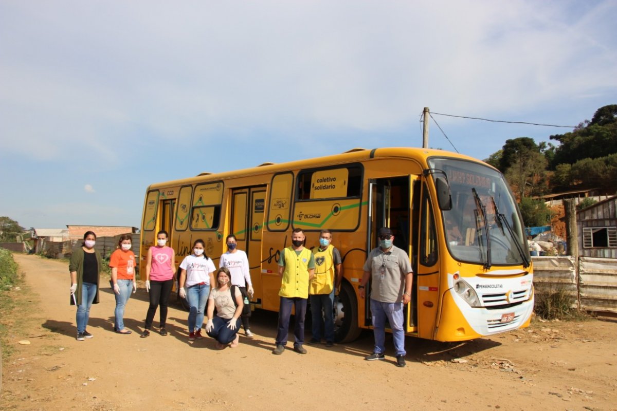 Linha Solidária completa dois meses com mais de 45 toneladas de doações em Curitiba