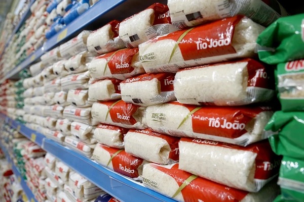 Em um ano, preço do arroz subiu 66% em Curitiba