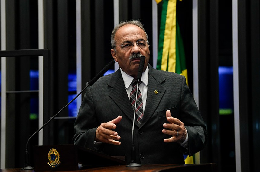 PF apreende dinheiro na cueca de vice-líder do governo Bolsonaro em ação sobre Covid-19