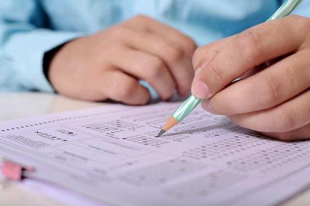 Exame é feito por formandos. Crédito: F1 Digitals/Pixabay