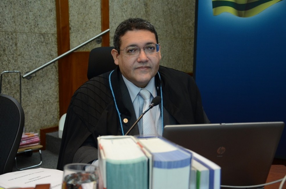 Kassio Nunes Marques tem nome no Diário Oficial da União após anúncio de Bolsonaro