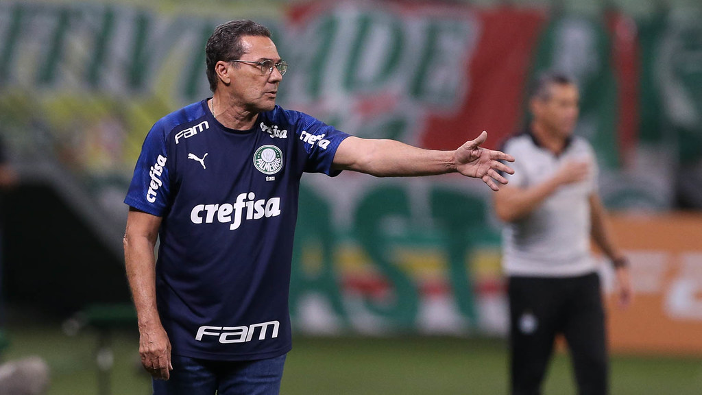 Luxemburgo é demitido do Palmeiras após derrota para o Coritiba