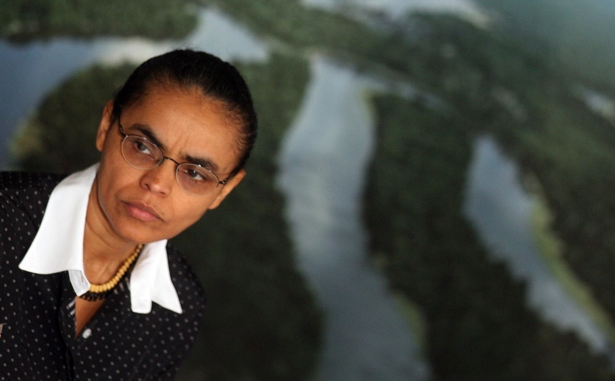 Presidente da Fundação Palmares diz que tirou nome de Marina Silva de lista de personalidades negras