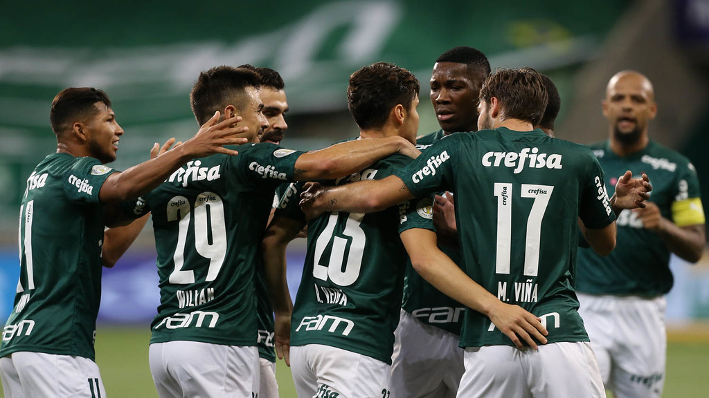 Palmeiras supera grande atuação de Prass e vence Ceará no Allianz Parque