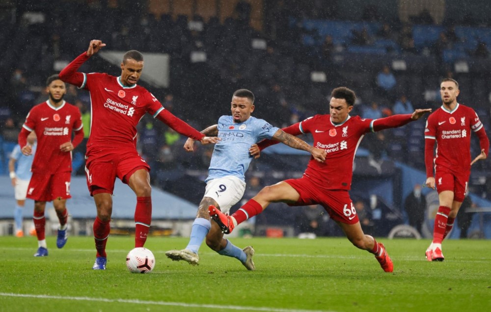 Manchester City busca empate com Liverpool em gol de Gabriel Jesus