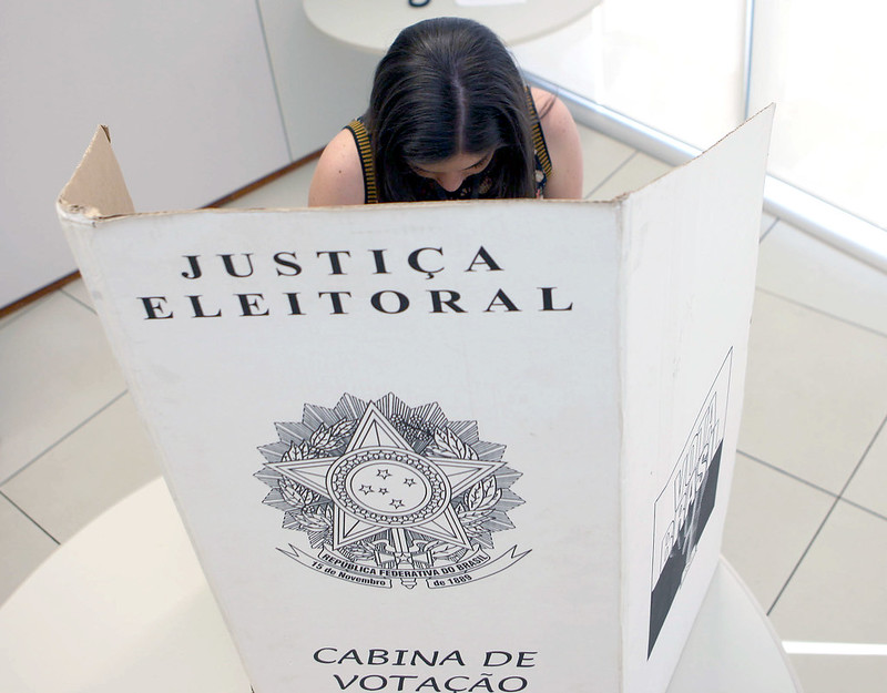 Eleições 2020: mais de 8 milhões de eleitores vão às urnas neste domingo no Paraná