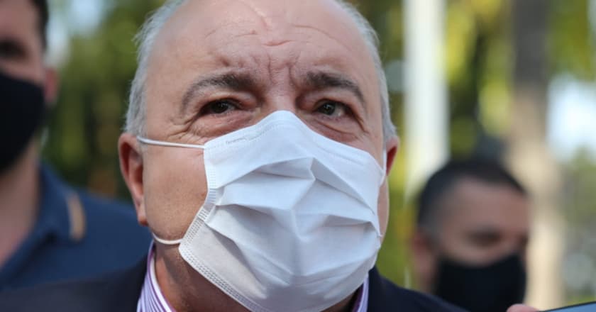 greca reeleito prefeito curitiba primeiro turno