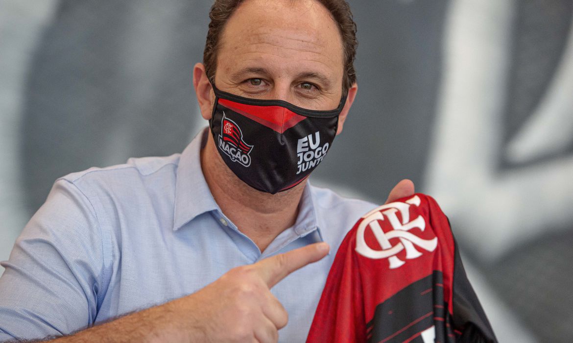 Rogério Ceni no Flamengo: novo técnico cita Zico e promete time ofensivo