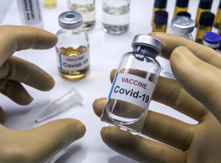 Secretários de Saúde pedem todas as vacinas contra Covid no plano do governo federal