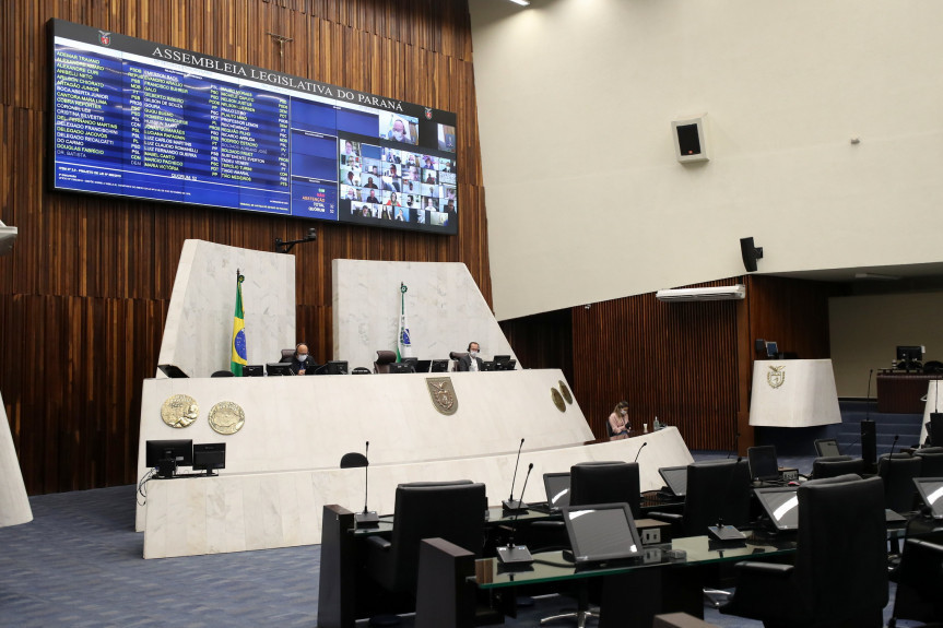 Deputados aprovam estado de calamidade pública e LOA antes do recesso parlamentar