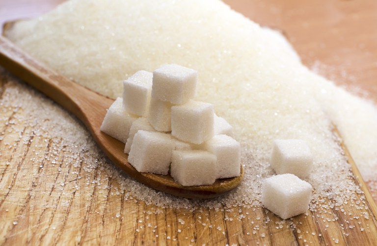 Exportações de açúcar, milho, café e celulose crescem em novembro