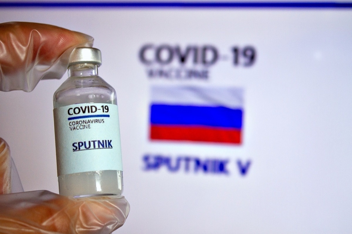 Lobby pró-Sputnik trava, e União Química enfrenta resistência a uso emergencial e produção de vacina