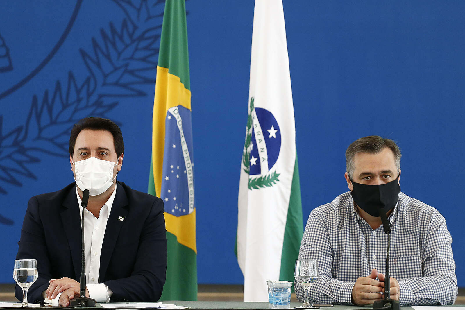 Paraná prorroga toque de recolher, mas suspende medidas contra covid-19 no Ano Novo