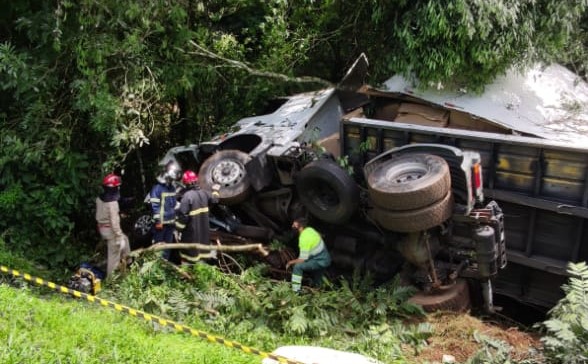 Acidente grave na BR-277 deixa três mortos em Laranjeiras do Sul
