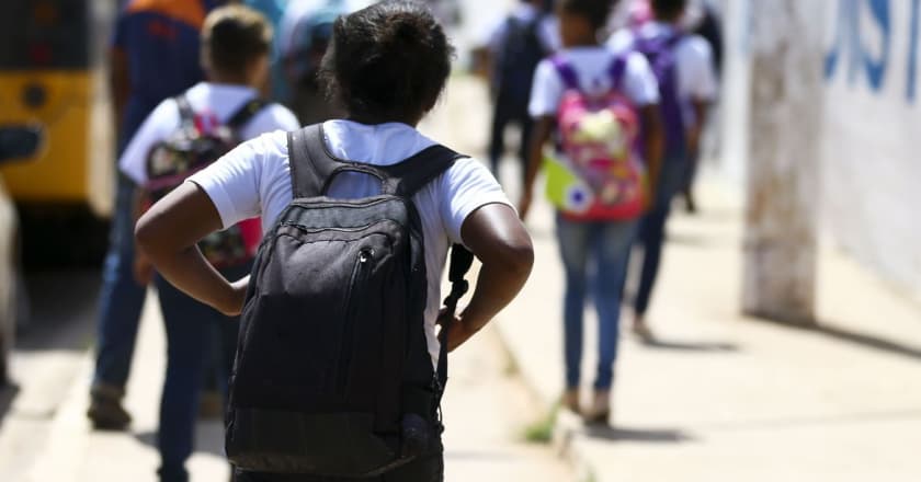 censo escolar aponta queda no ensino básico