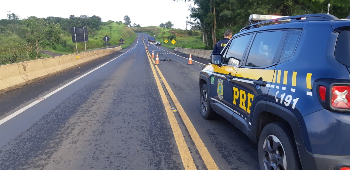 Homem morre atropelado por caminhão na Ponte do Rio Tibagi, em Ponta Grossa