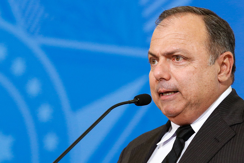 Bolsonaro nomeia general Pazuello para atuar em secretaria vinculada à Presidência