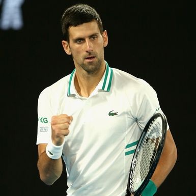 Djokovic vence julgamento para permanecer na Austrália mesmo sem vacina