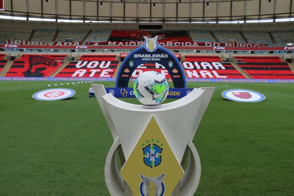 Flamengo e Internacional jogam pelo título do Campeonato Brasileiro; veja escalações